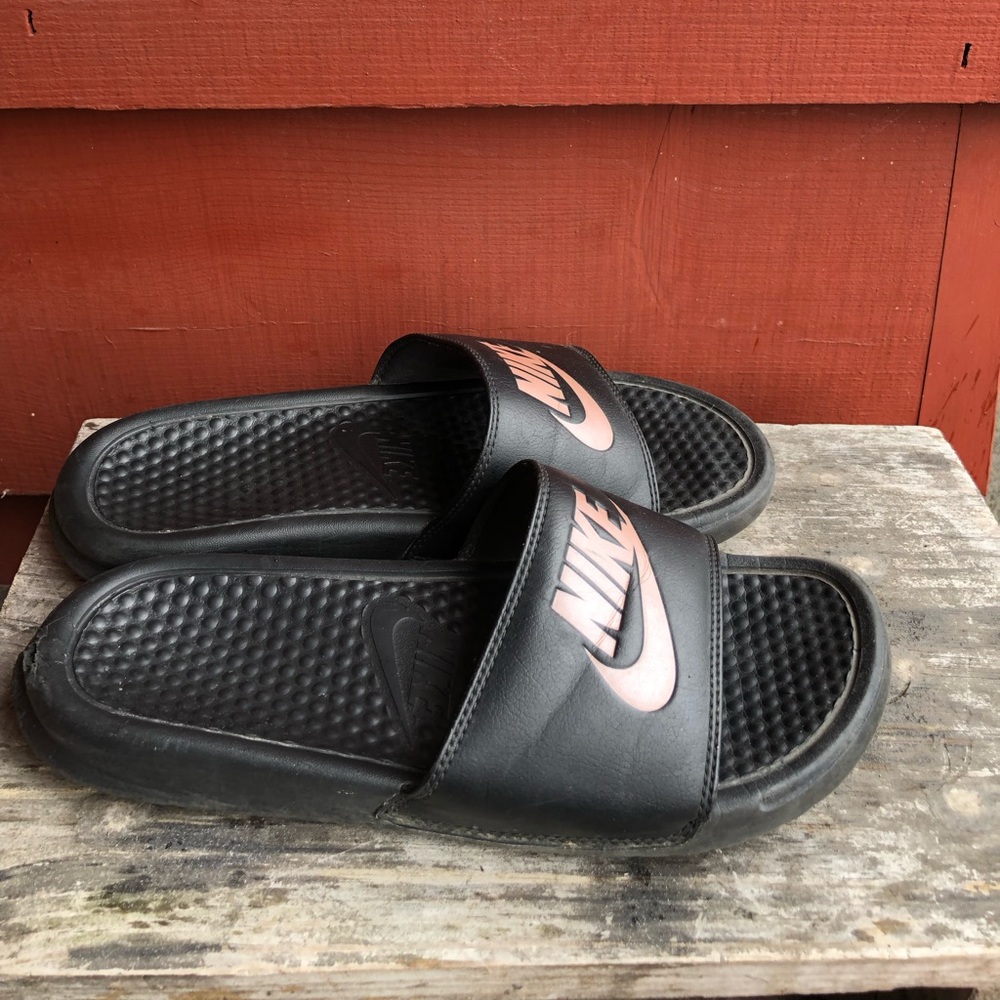 NIKE Slides Womens Black/Pink Slide Sandals Size 8